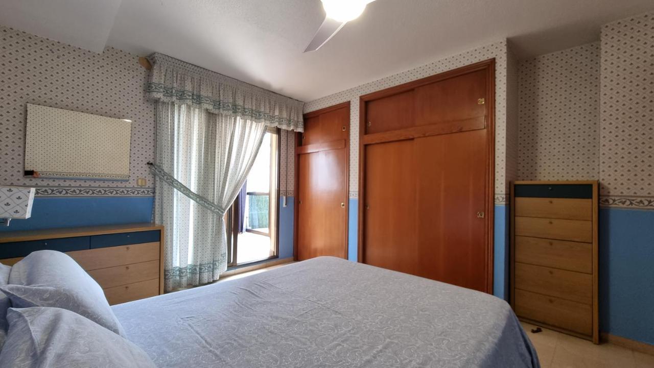 Atico Con Terraza Y 2 Habitaciones En Casco Antiguo Benidorm Exteriér fotografie